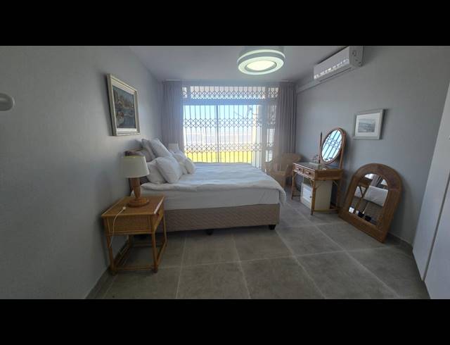 3 BEDROOM SECTIONAL TITLE TO LET IN COMPENSATION BEACH